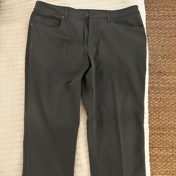 Lululemon ABC work pants - Picture 1 of 2